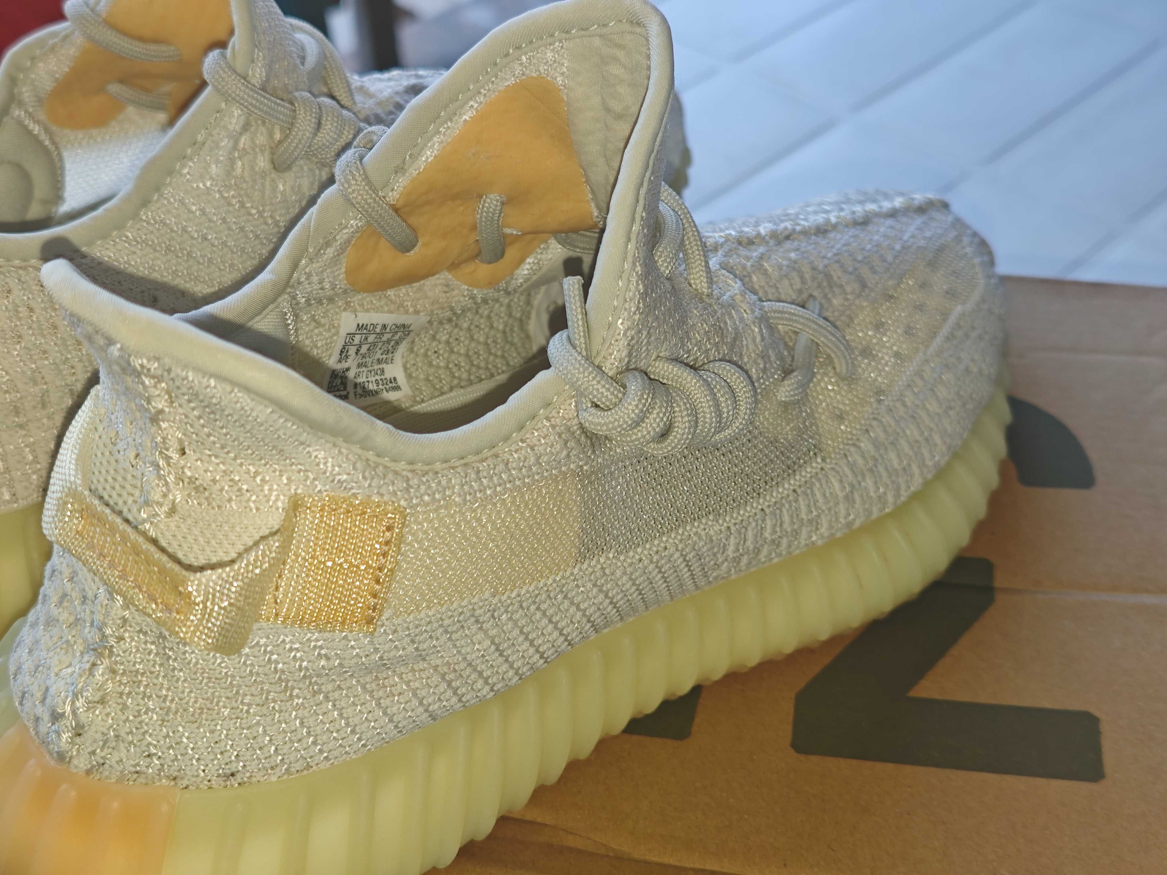 Adidas Yeezy Boost 350 V2
