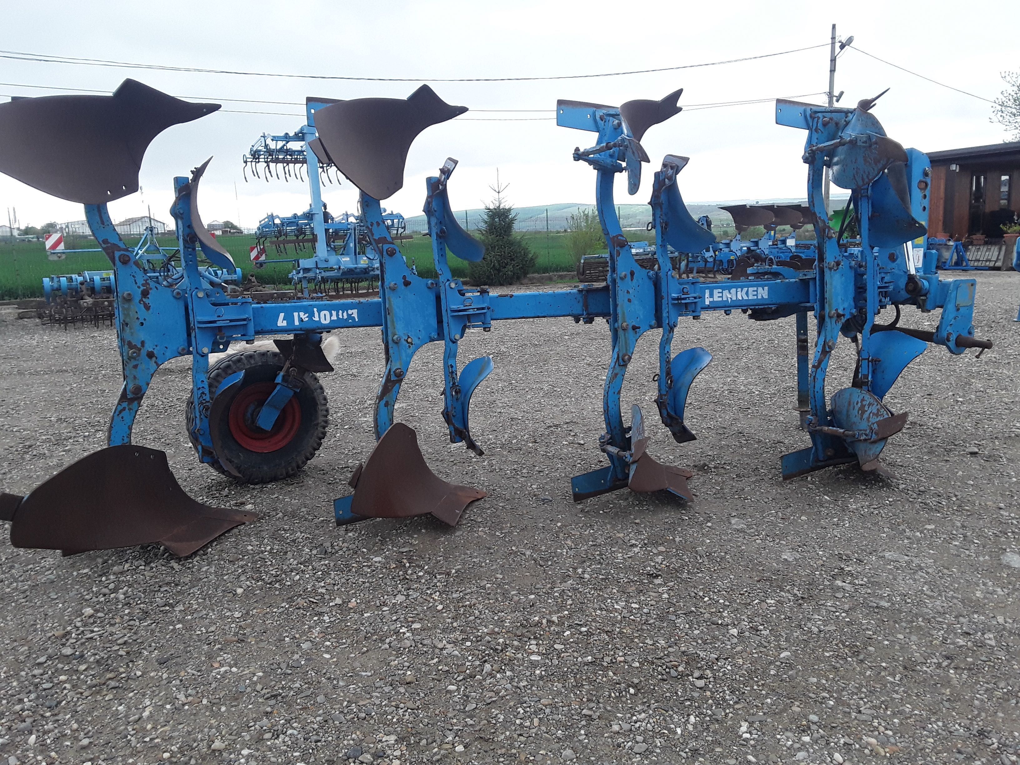 Lemken Europal 7 - 4 N/100. An fabr. 2006