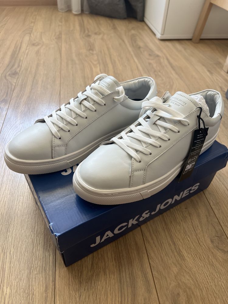 Бели кецове Jack and Jones