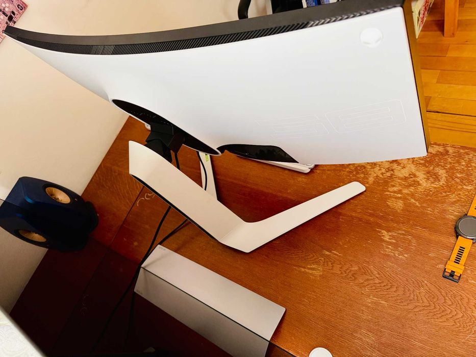 Monitor Dell Alienware LED Nano IPS 38", 144Hz, AW3821DW