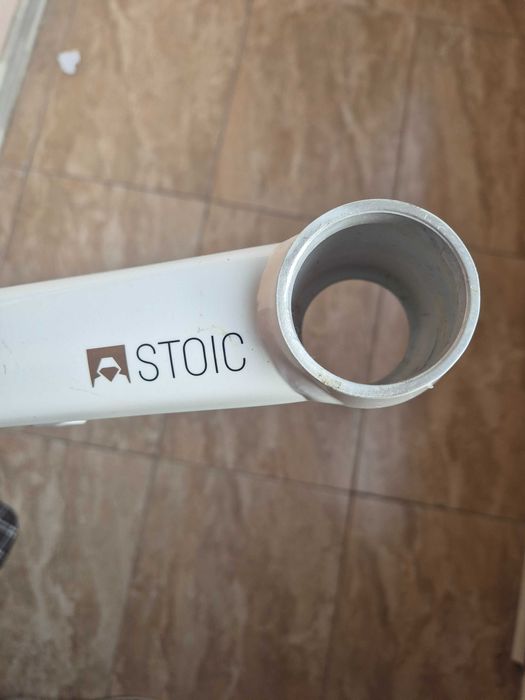 Продавам велжсипедна рамка canyon stoic радмер L