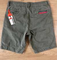 Superdry нов къс панталон размер 31-32