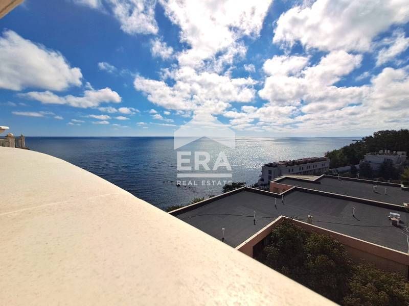 Продава се Двустаен апартамент в Варна, Чайка - 82 кв.м за 2440 €/кв.м - Снимка #10