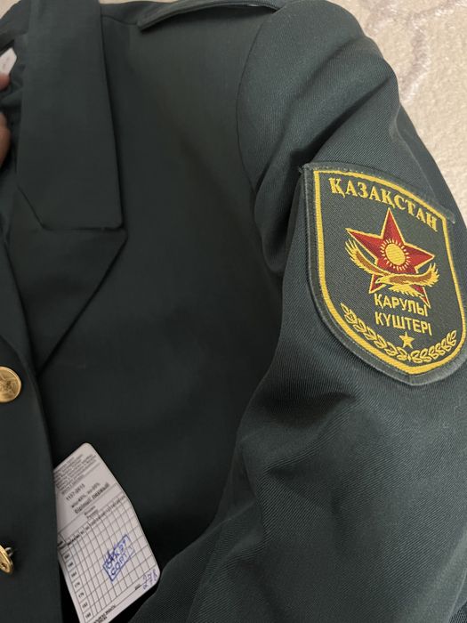 Новый китель с рубашкой