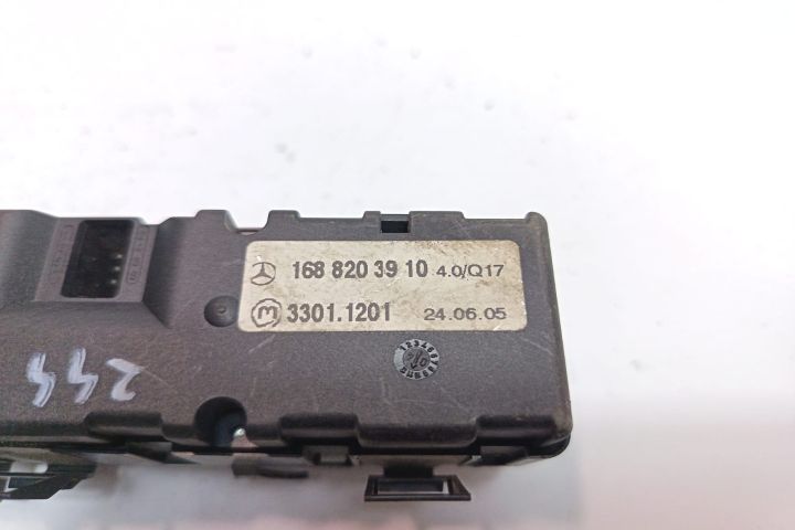 Consola butoane 1688203910 Mercedes-Benz A-Class W168