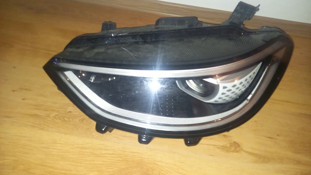 Far stanga VW passat b8 facelift led