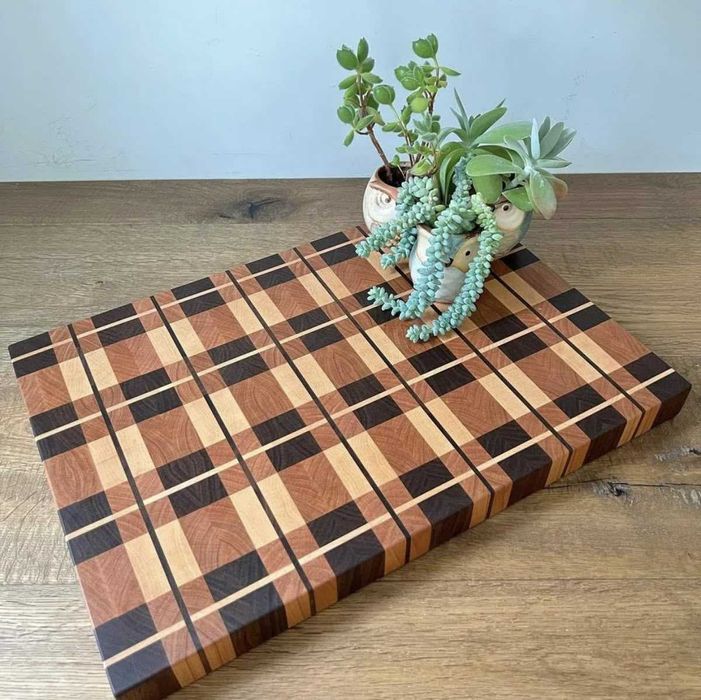 Торцевая разделочная досточка на заказ