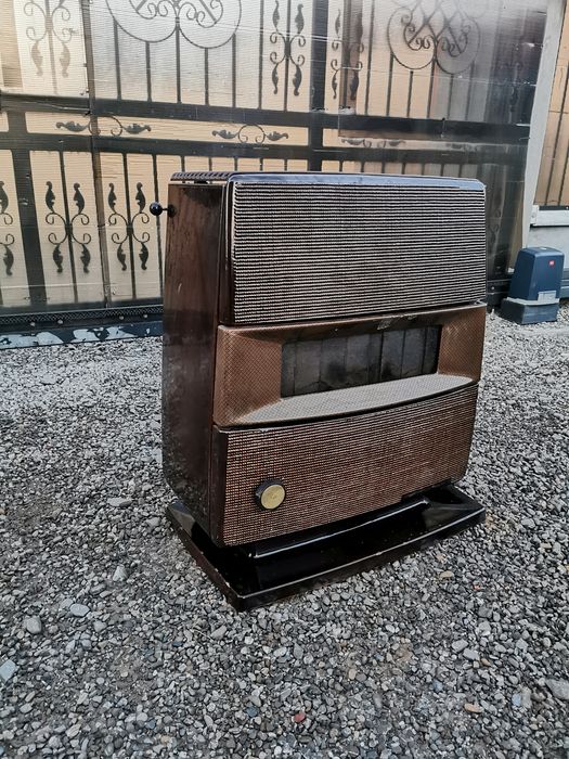 Sobă din fontă cu termostat