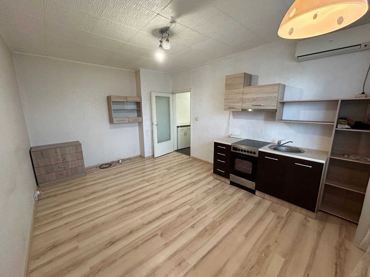 Продава се Едностаен апартамент в Козлодуй - 41 кв.м за 1132 €/кв.м - Снимка #1