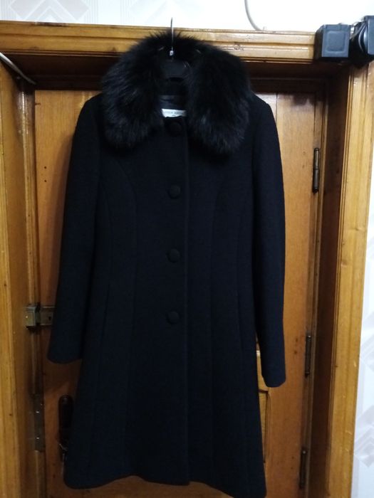 Palton damă mărimea 36.