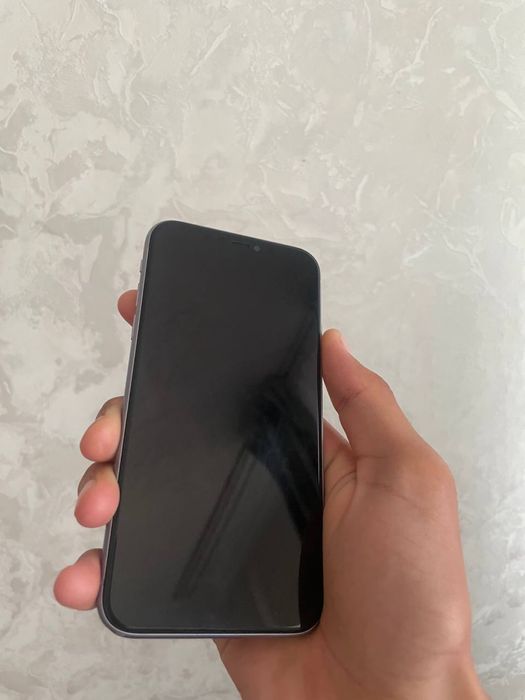 Айфон 11 128гб 76емк