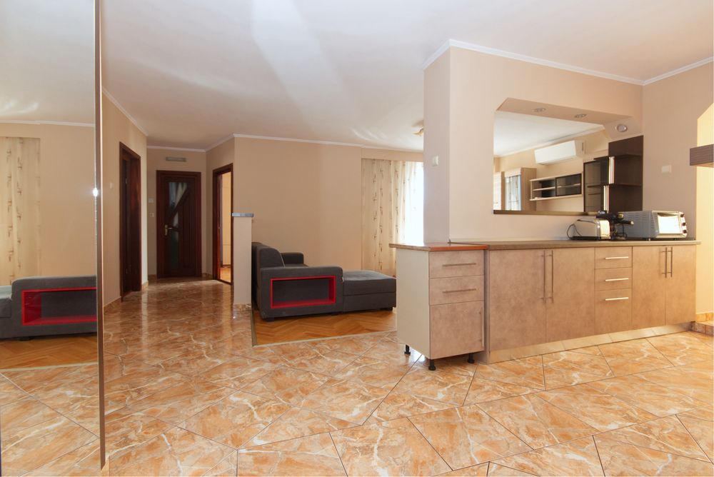 Vand apartament 4 camere