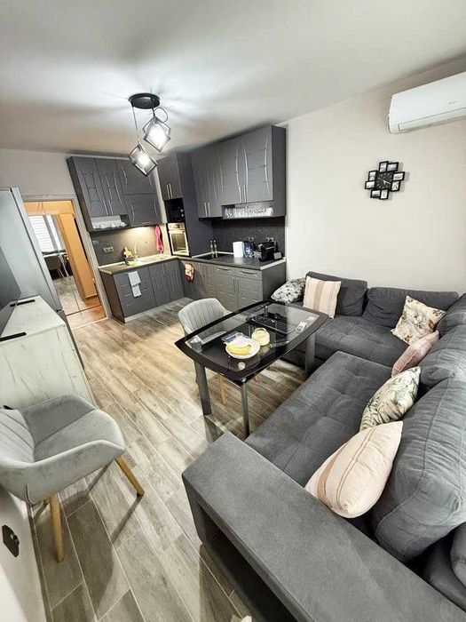 Продава се Четиристаен апартамент в София, Малашевци - 85 кв.м за 1989 €/кв.м - Снимка #2