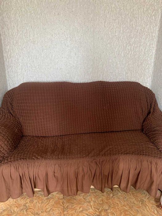 Продам два кресла и диван