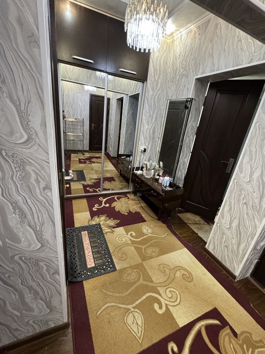 продается 3~х комнатная квартира,