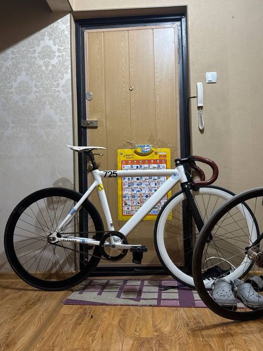 Leader 725 fixed gear. fix. фикс. фиксед гир