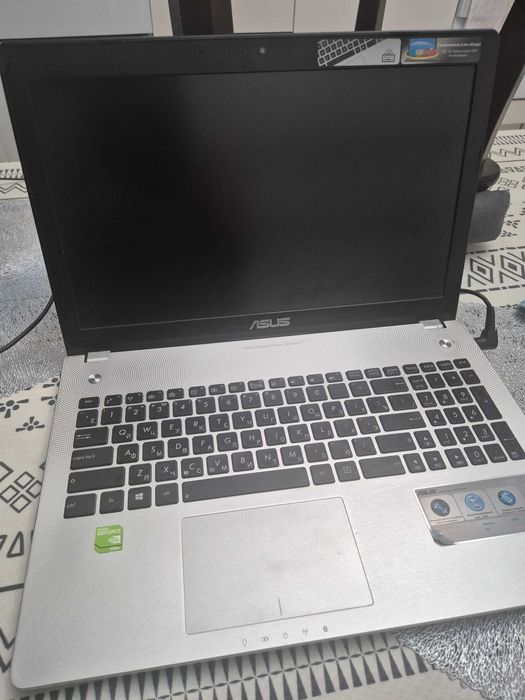Ноутбук Asus рабочий