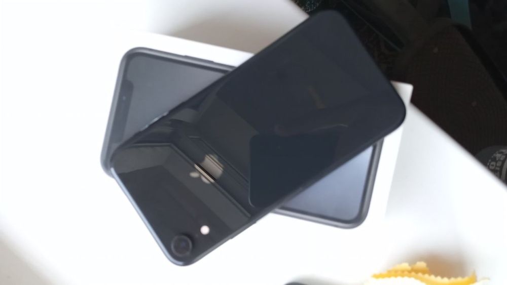 Iphone XR 64gb Midnight black