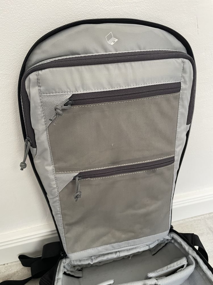 Раница Lowepro ProTactic BP 250 AW