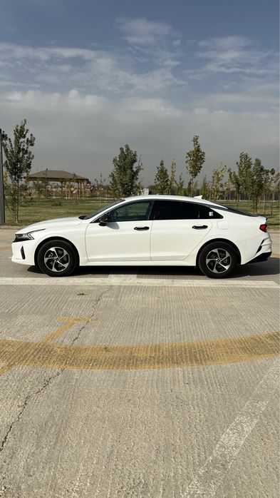 KIA K5. 2023   Комфорт