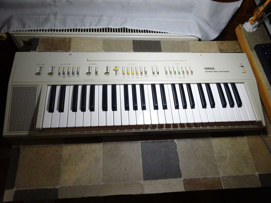 Orga/clapa electronica Yamaha PS-20 Automatic Bass Chord