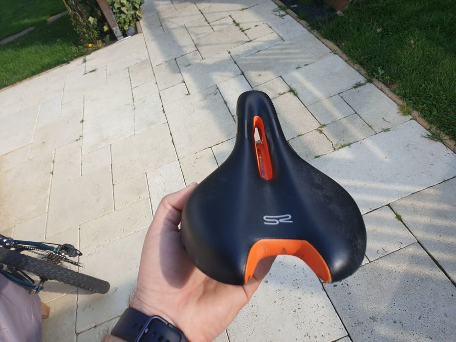 Vand sa bicicleta. Model Selle Royal Respiro