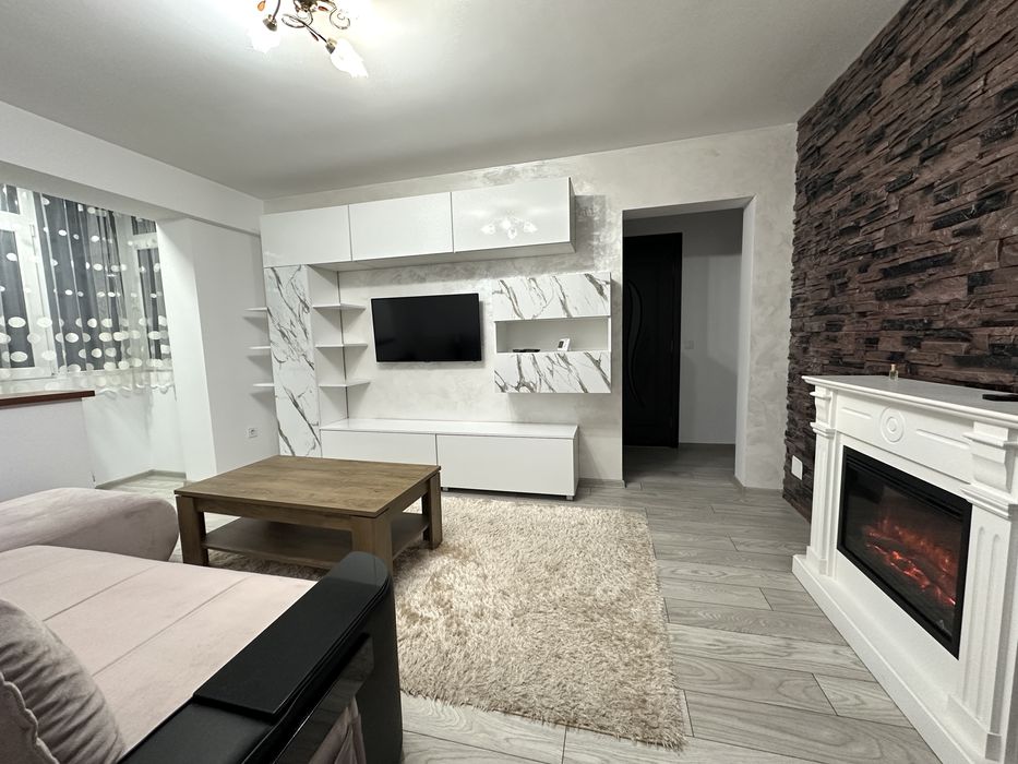 Apartament 3 camere, renovat, mobilat- zona Buium, Scoala 7