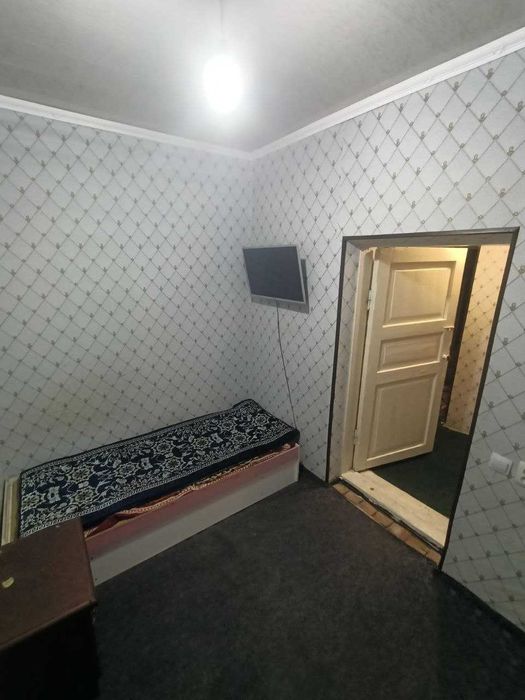 Kvartira: Talaba va Ishlaydiganlarga Ijaraga faqat Bolaga  900000