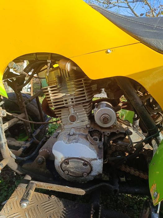 Продавам АТВ за части