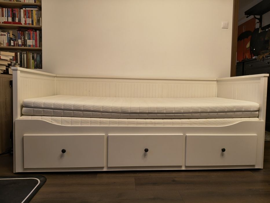 Divan Hemnes  Ikea
