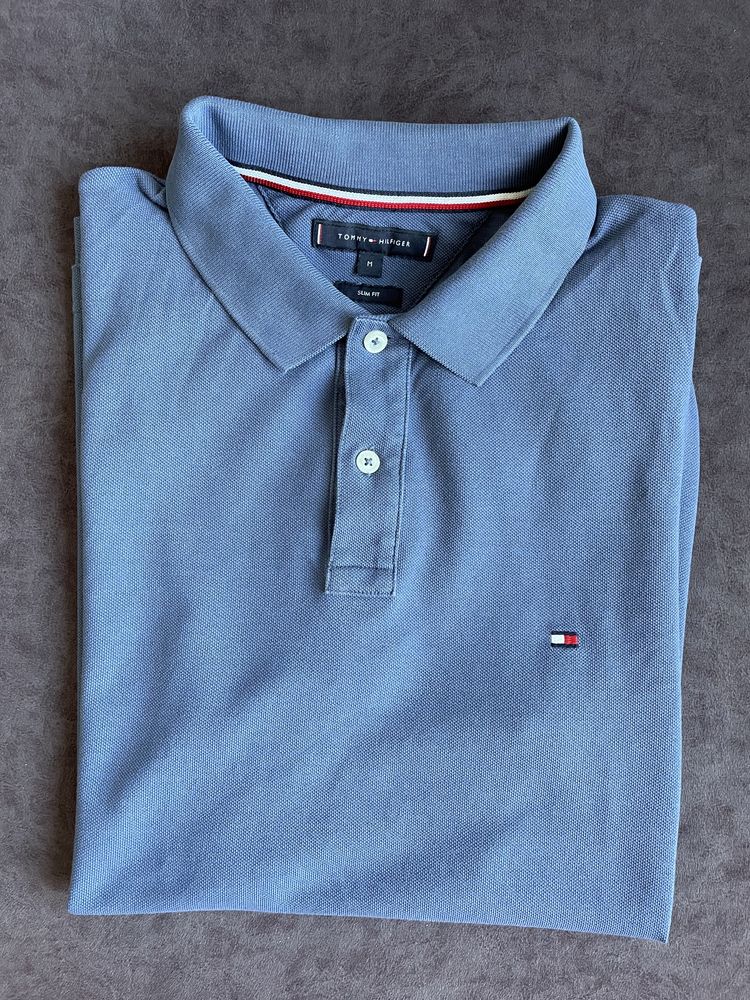 Vând Tricou Tommy Hilfiger Original 100%