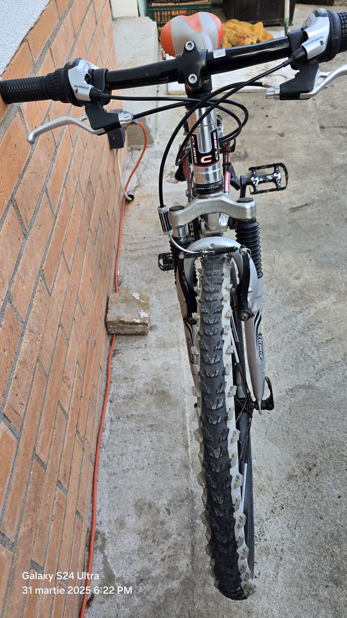 Vând bicicleta copii