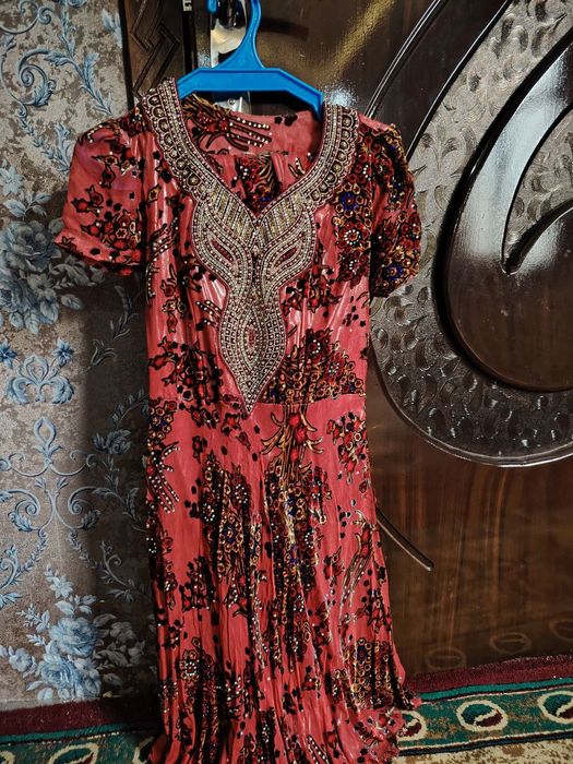 Женская одежда в хорошем состоянии