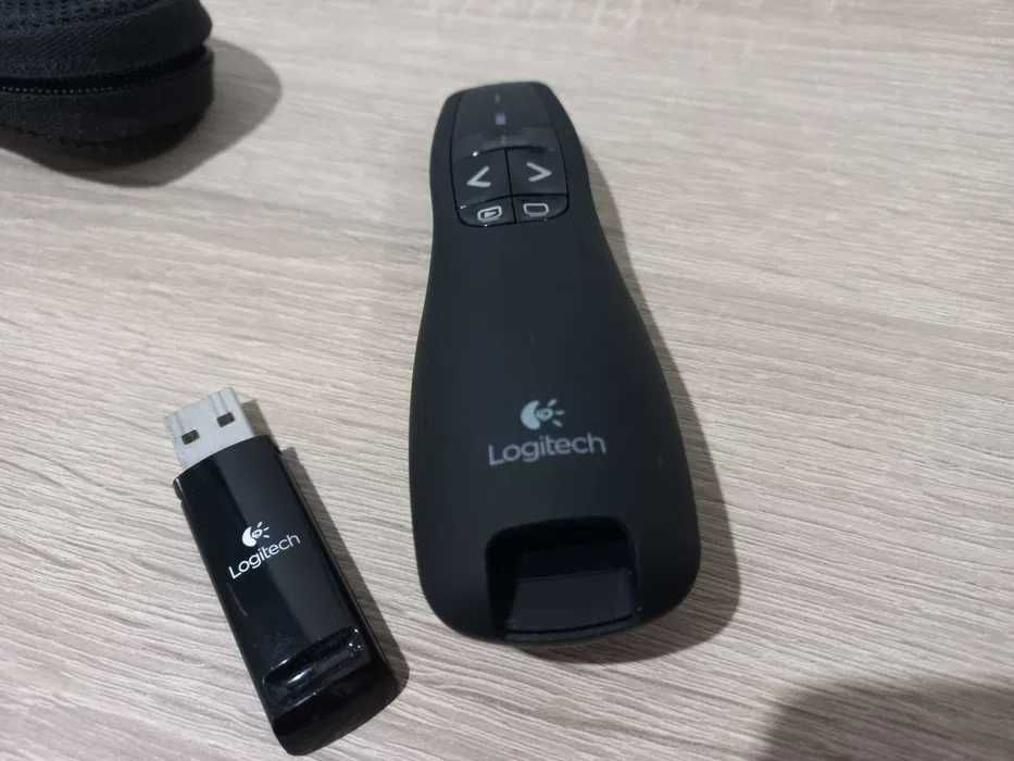 Logitech R400 Wireless Presenter Remote Control