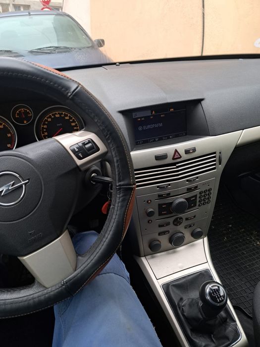 Opel astra H de vanzare