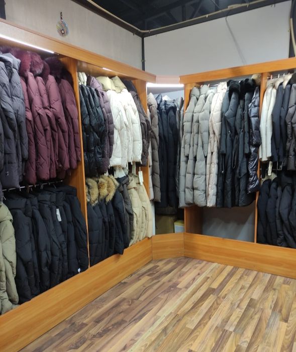 Реклама по продаже  отдела женской одежды