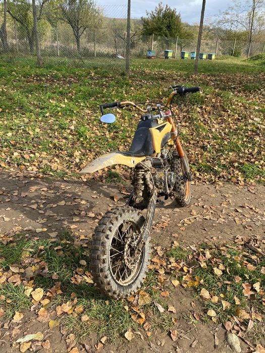 Schimb sau vând cross 125cc motor nou