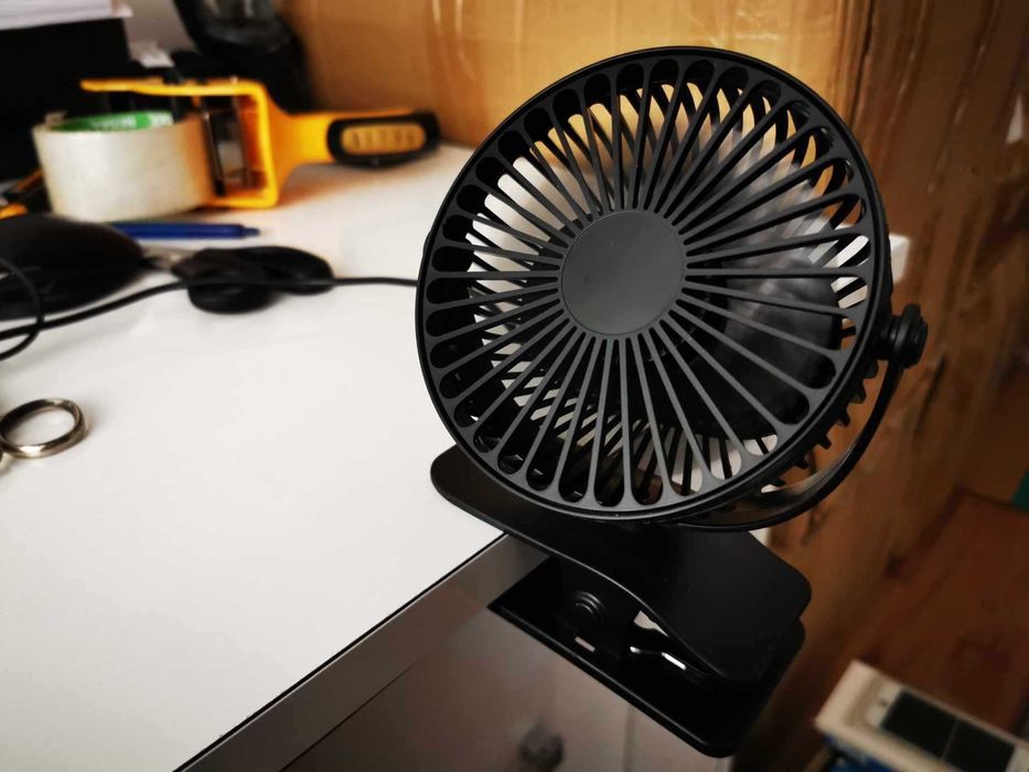 Ventilator de birou / masa alimentare USB laptop / baterie
