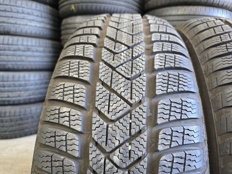 225/60/18 PIRELLI 4бр