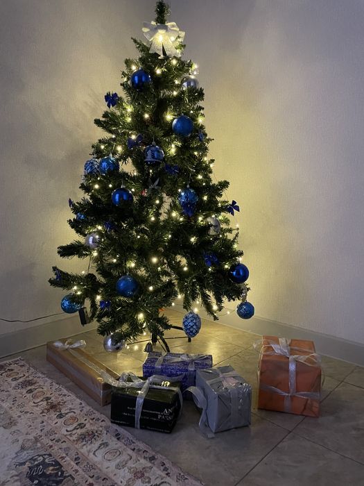 Елка новогодняя