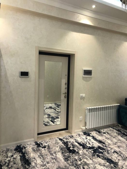 Срочно Сдаю в Аренду 2-х комнатную Квартиру в М.Горьком,Художников