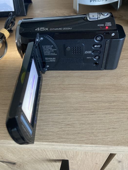 JVC Видеокамера .