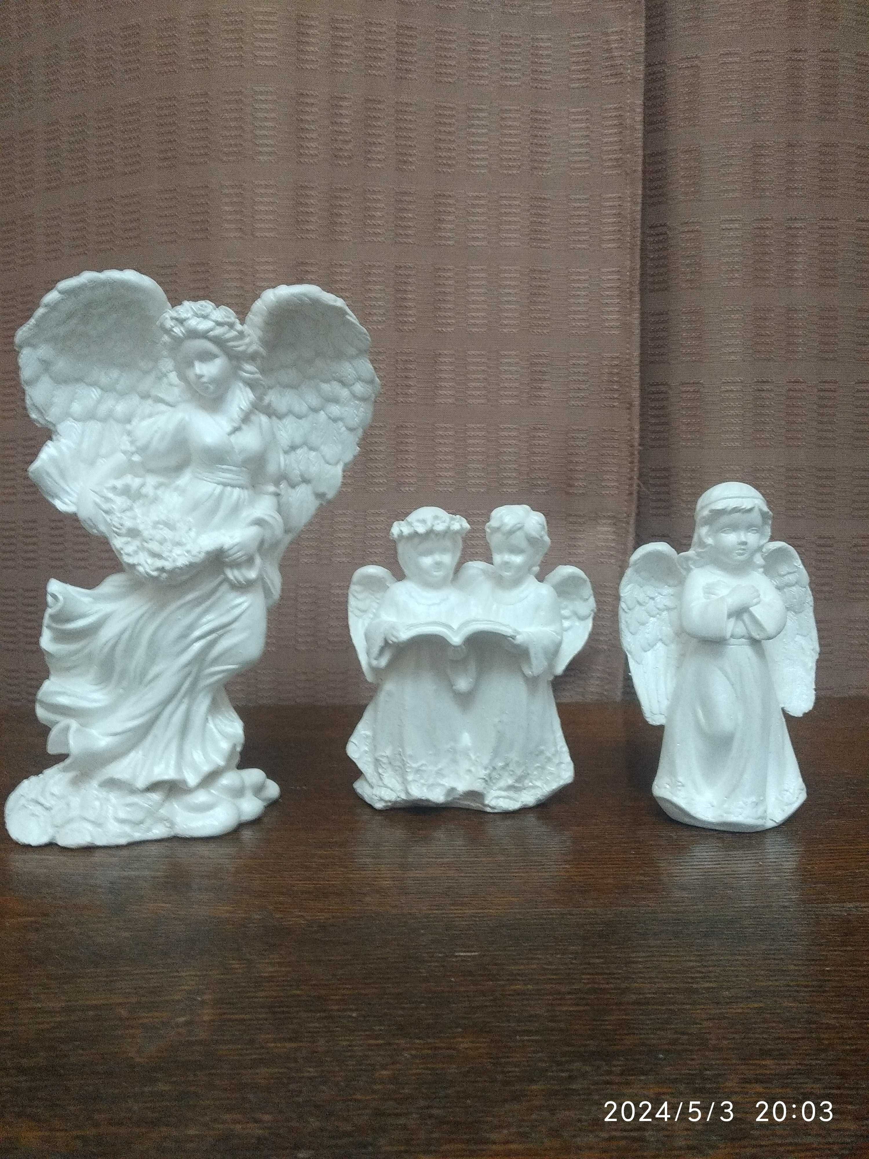 Ангелочки сделаны из скульптурного гипса