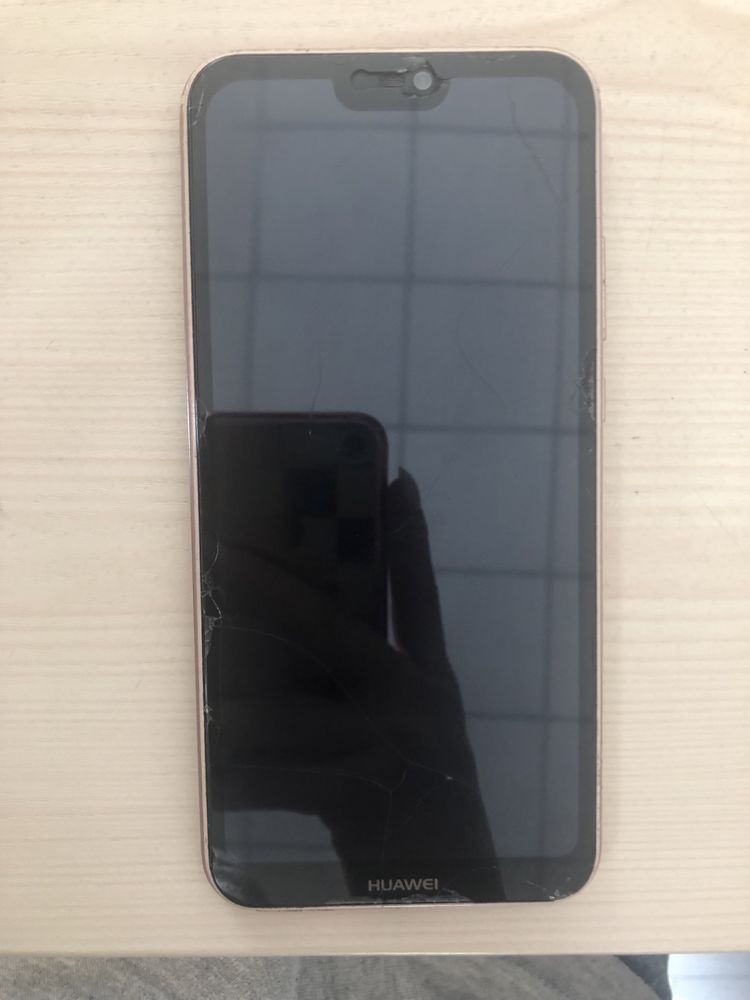 HUAWEI P 20lite розовый