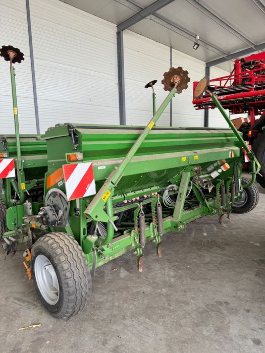 Semanatoare paioase Amazone D9 4000