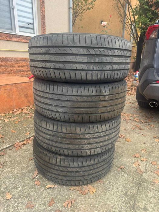 Vand anvelope de vara 225/50/17