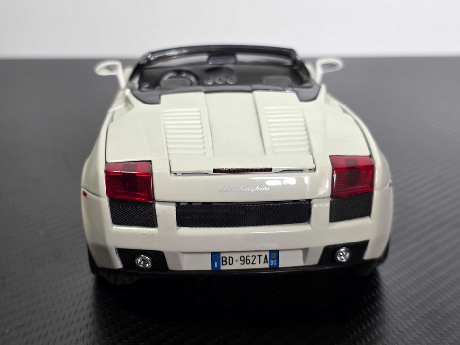 Macheta Auto 1/18 Maisto Lamborghini Gallardo
