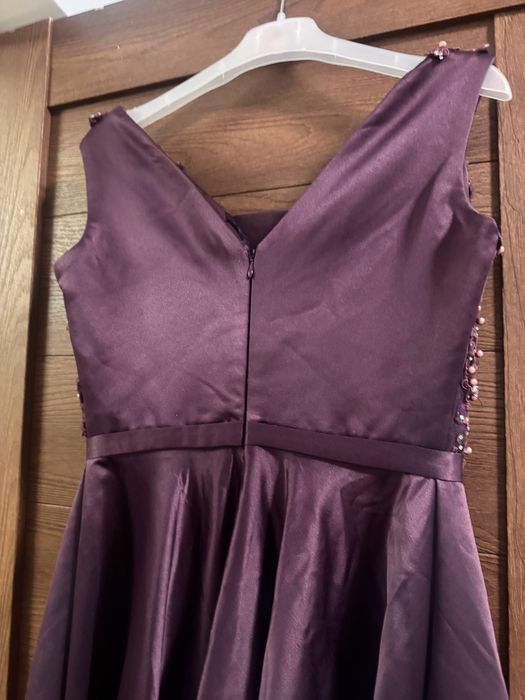 Платье размера С, пышное