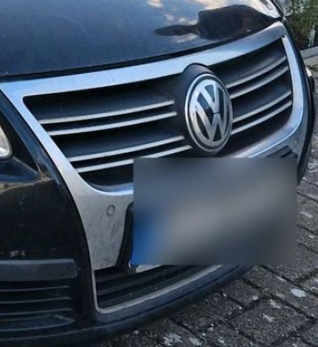 Grila passat b6 rline +emblema sticla distronic far xenon kit r line