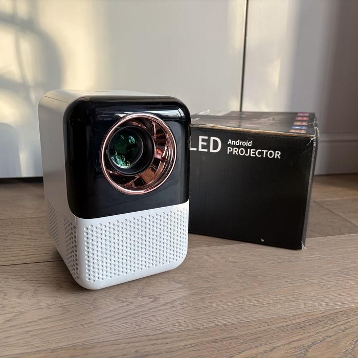 Проектор Laser 1920x1080